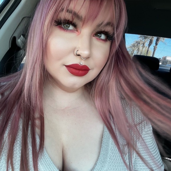 Meet your Posher, Kalyn - Picture 12 of 15